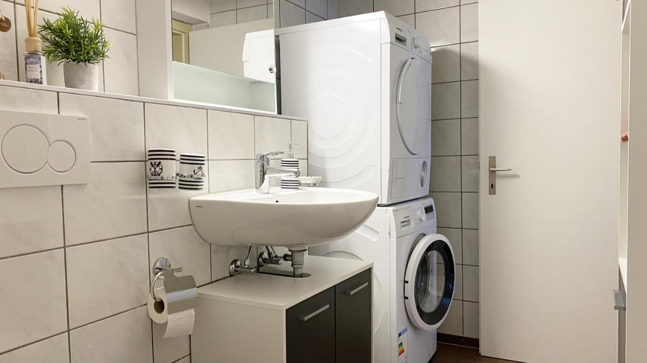 Holiday Apartments Falke Бриенц Екстериор снимка